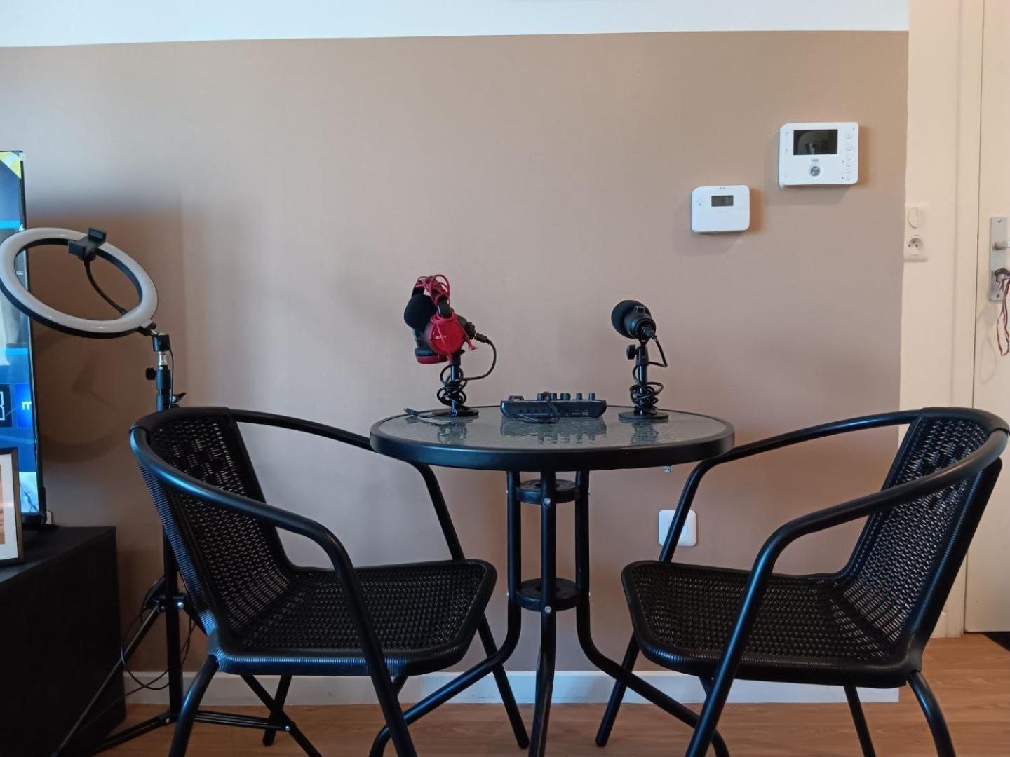 Destiny Appart' Paris -beauvais-orly- Podcasts- Stade De France