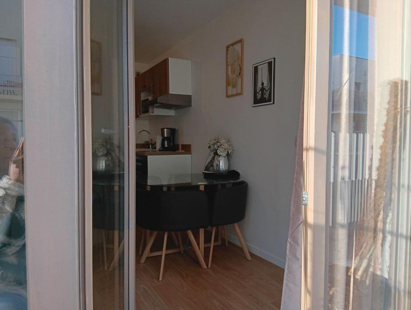 Destiny Appart' Paris -beauvais-orly- Podcasts- Stade De France Apartment